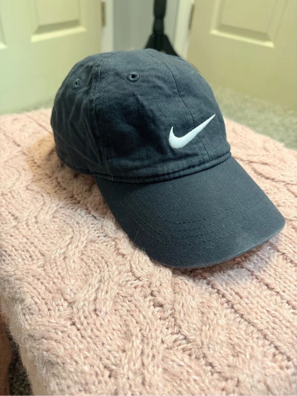 Nike Child’s Dark Gray Baseball Cap with White Swoosh - Picture 3 of 6